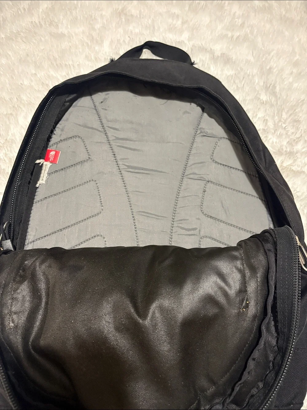 THE NORTH FACE VAULT BACKPACK
